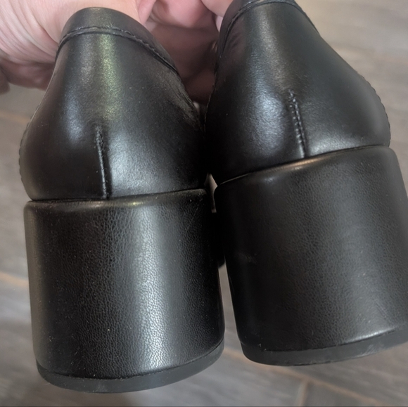 Dolce Vita | Yanni Platform Loafer In Black - Picture 6 of 9